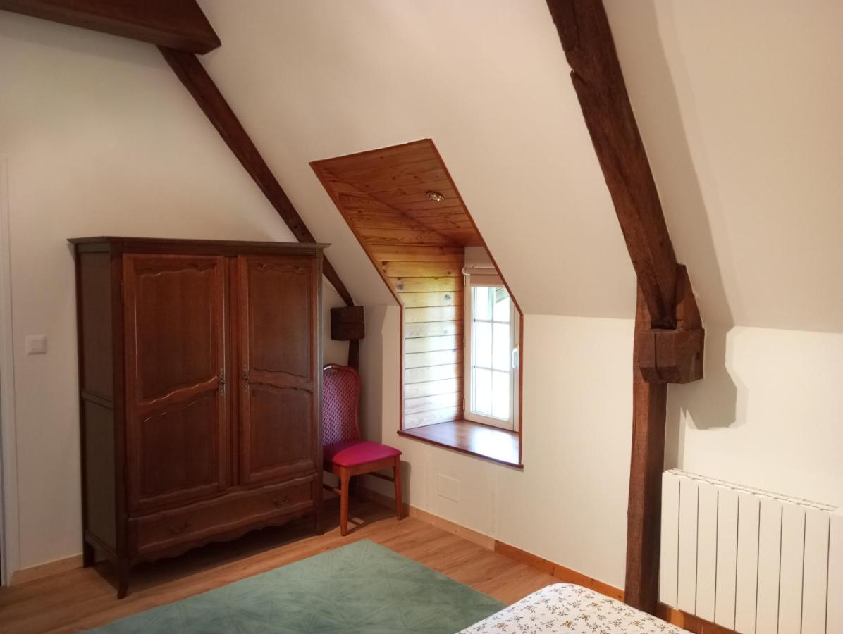 La Mancelliere De Montjoie Chambres D'Hotes Et Gites Saint-Michel-de-Montjoie Extérieur photo