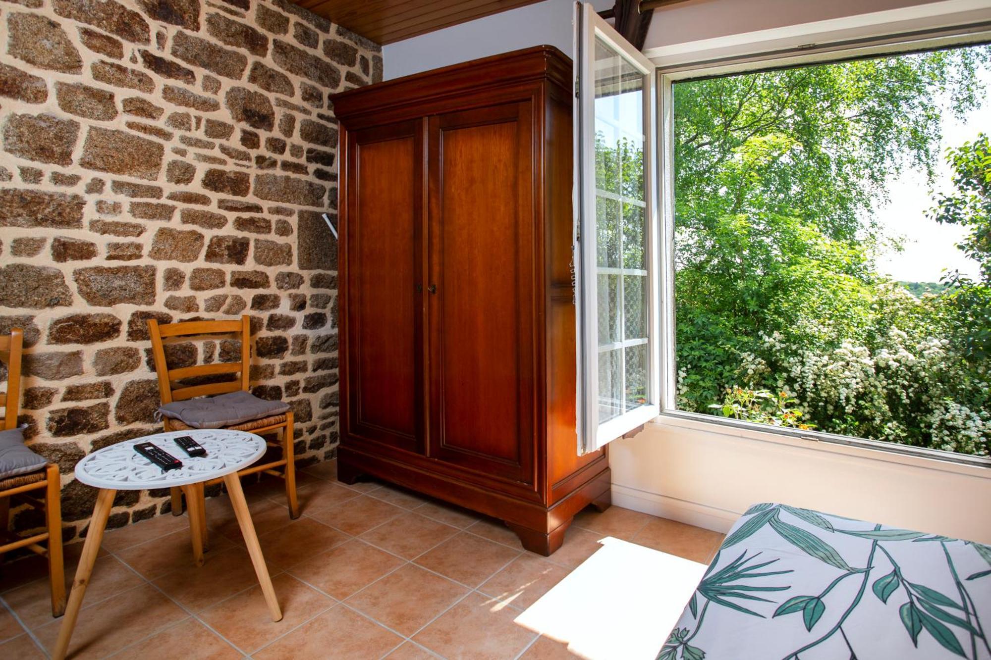 La Mancelliere De Montjoie Chambres D'Hotes Et Gites Saint-Michel-de-Montjoie Extérieur photo